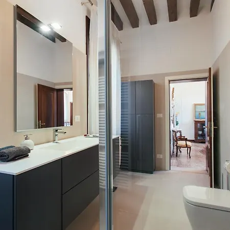 Dei Dogi Apartment *